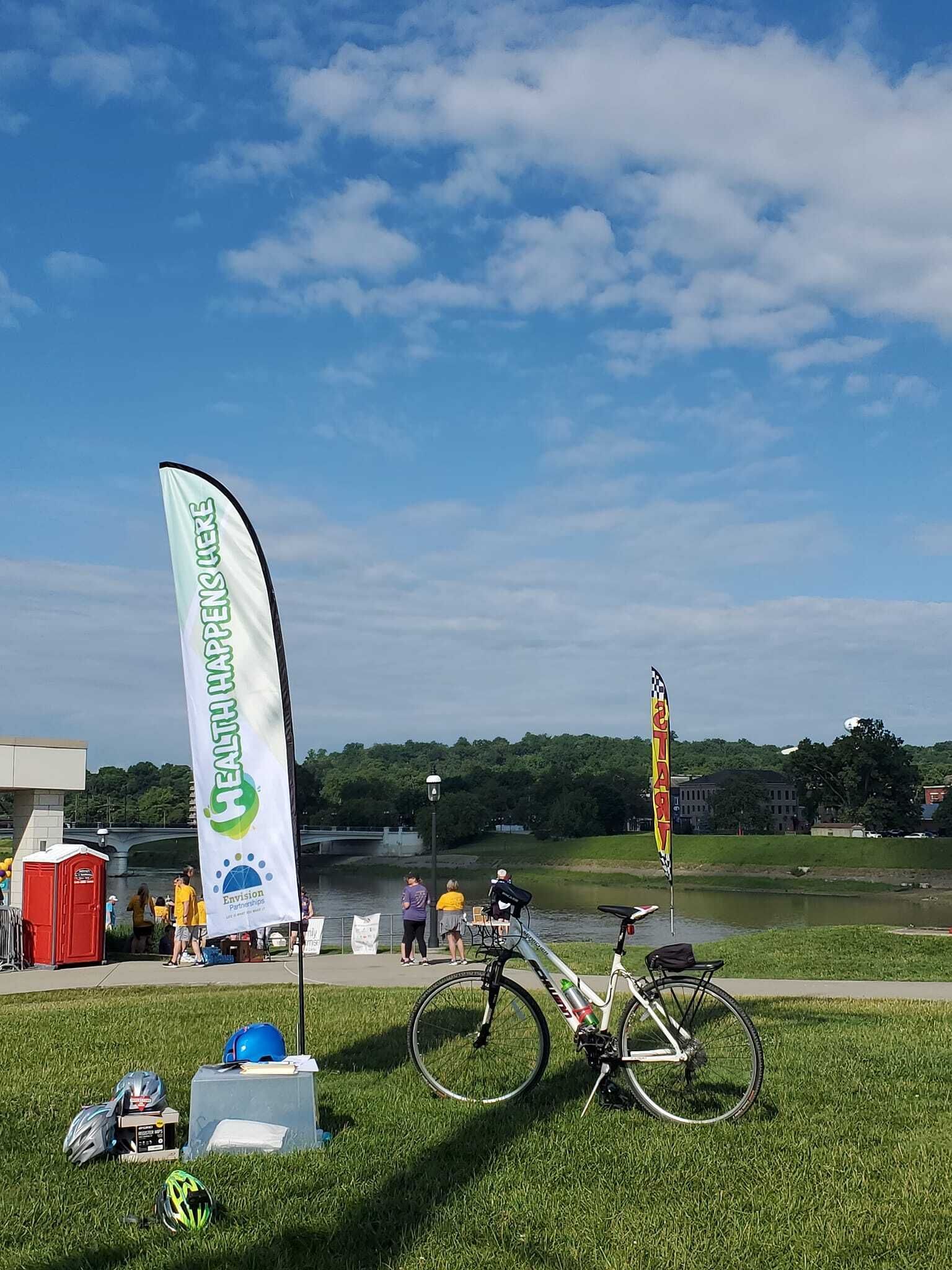 17 'Hood Bike Tour 2022