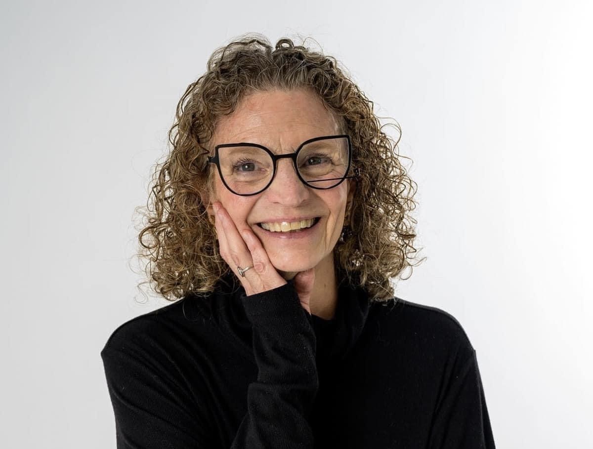 Elizabeth Coplan, Board Alternate