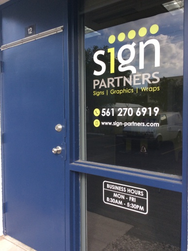 Window Signs: Window Decals & Lettering to make a great first impression – Boca Raton, FL