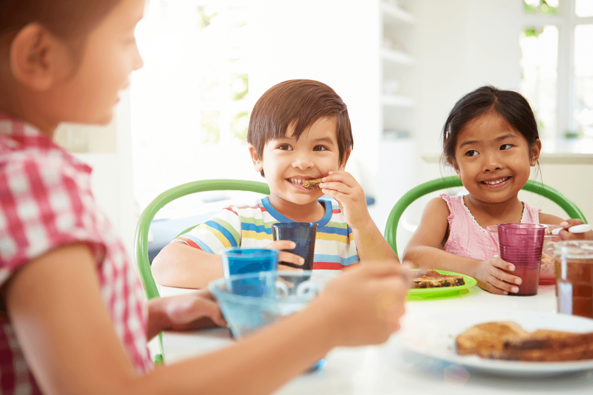 Summer Meals Girl Lunch