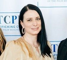 Congratulations to Jill Martin, our Employee of the Quarter (Q4).