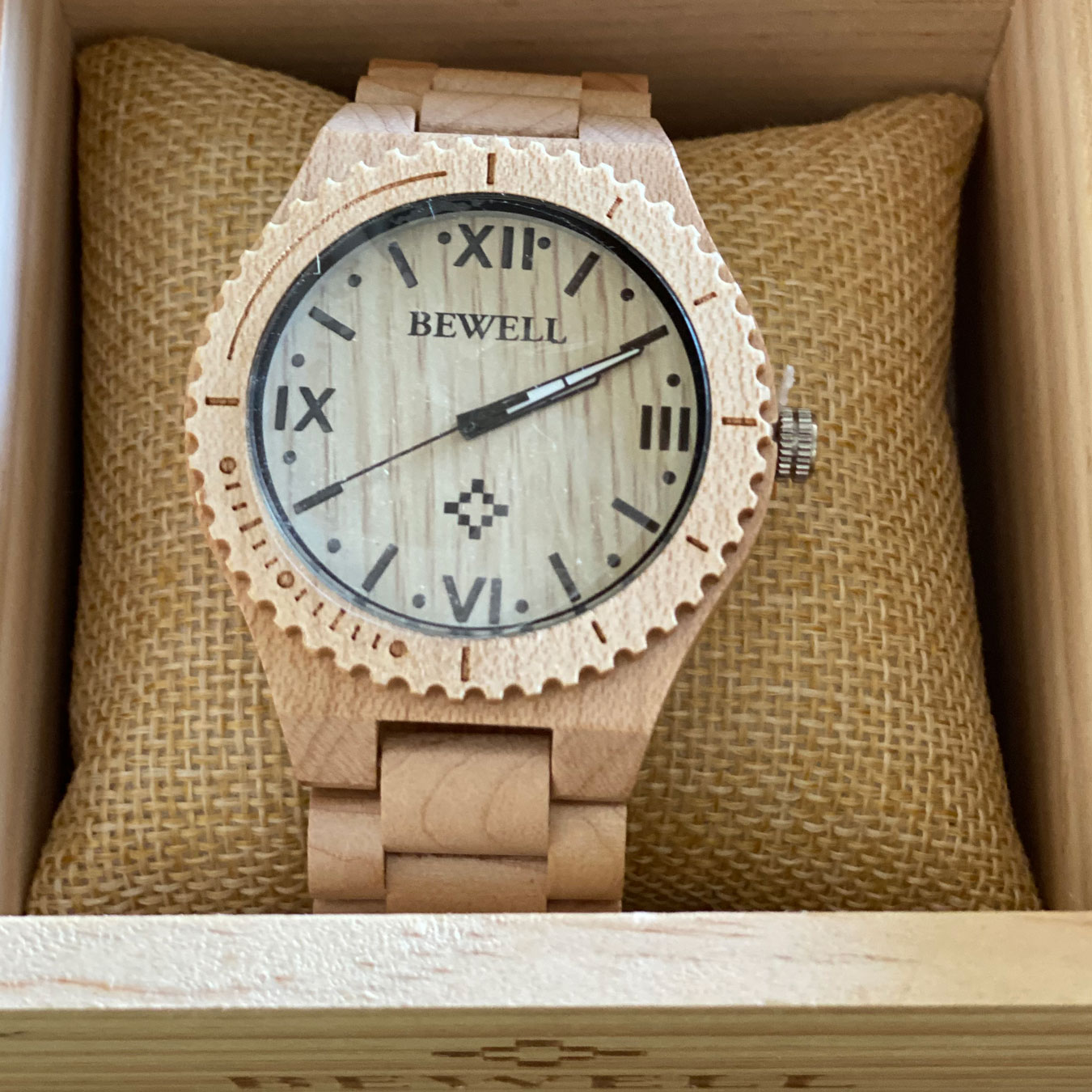 Pluto Maple Wood Watch