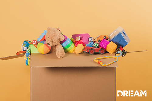 The art of giving back during holidays
