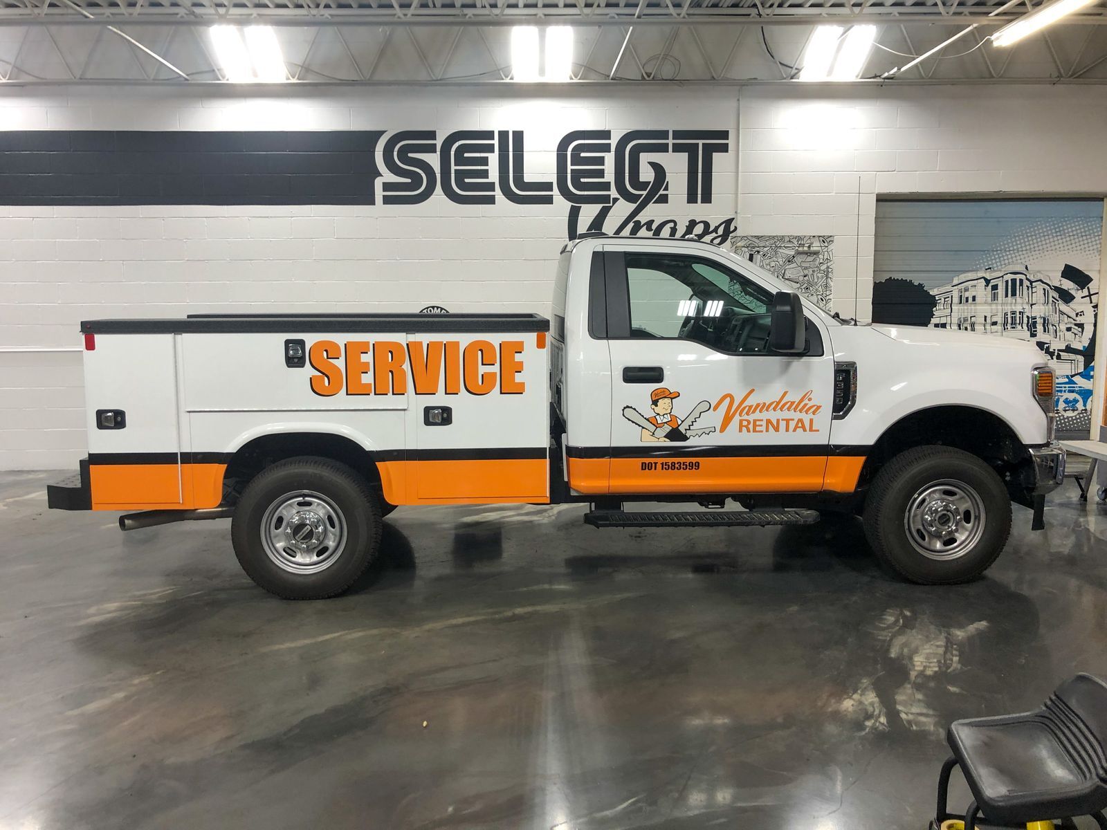 Fleet truck with vinyl lettering graphics 