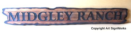 M3924 - Rustic and Aged Wooden Ranch Sign (Gallery 23)