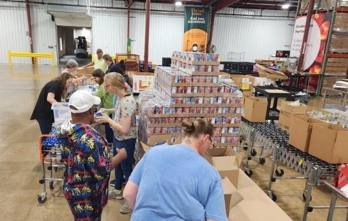 DSC CDS Program volunteering at Eastern Illinois Foodbank