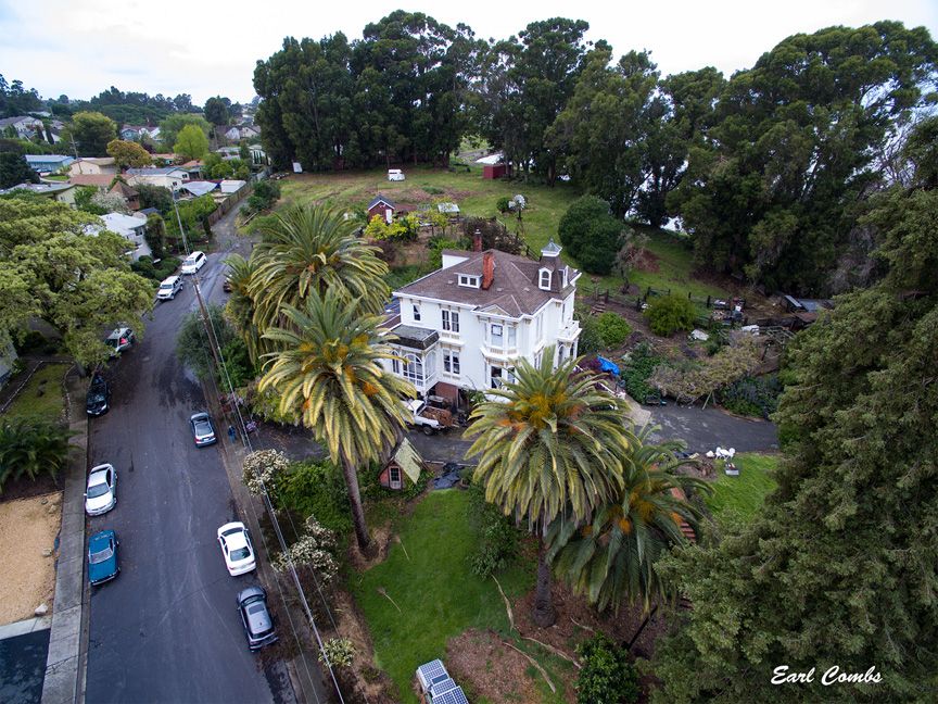 Fernandez Mansion side view from drone (Earl Combs)
