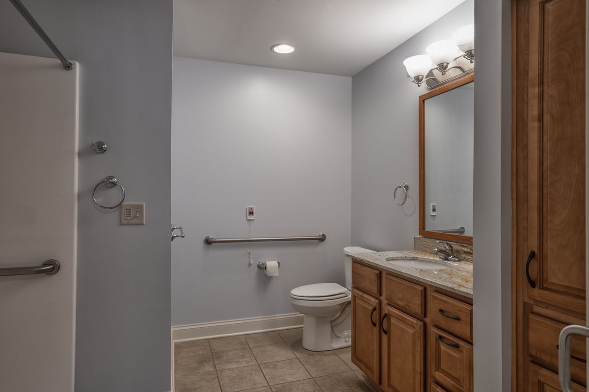 Colden bathroom