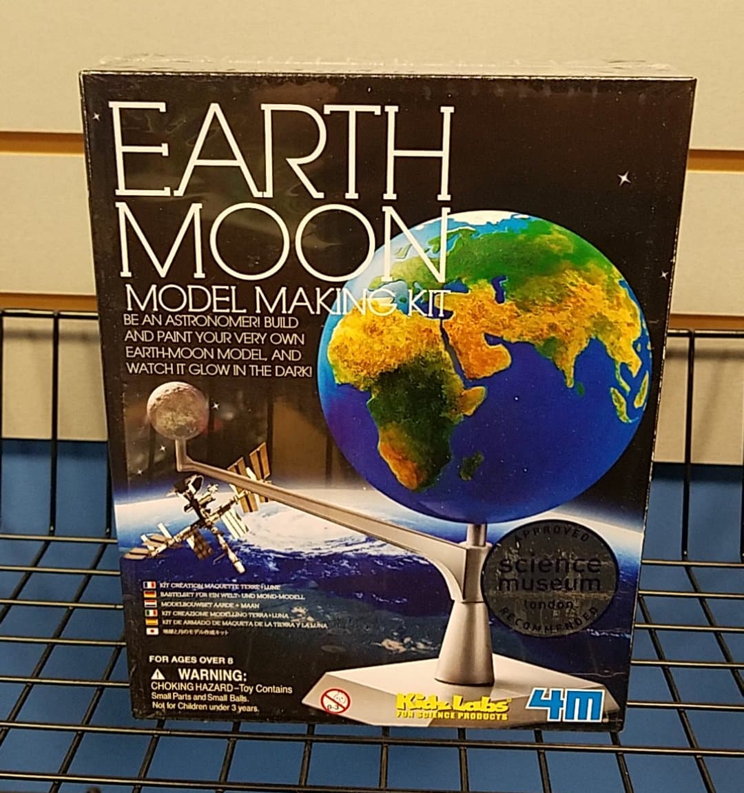 Earth & Moon Model Making Kit