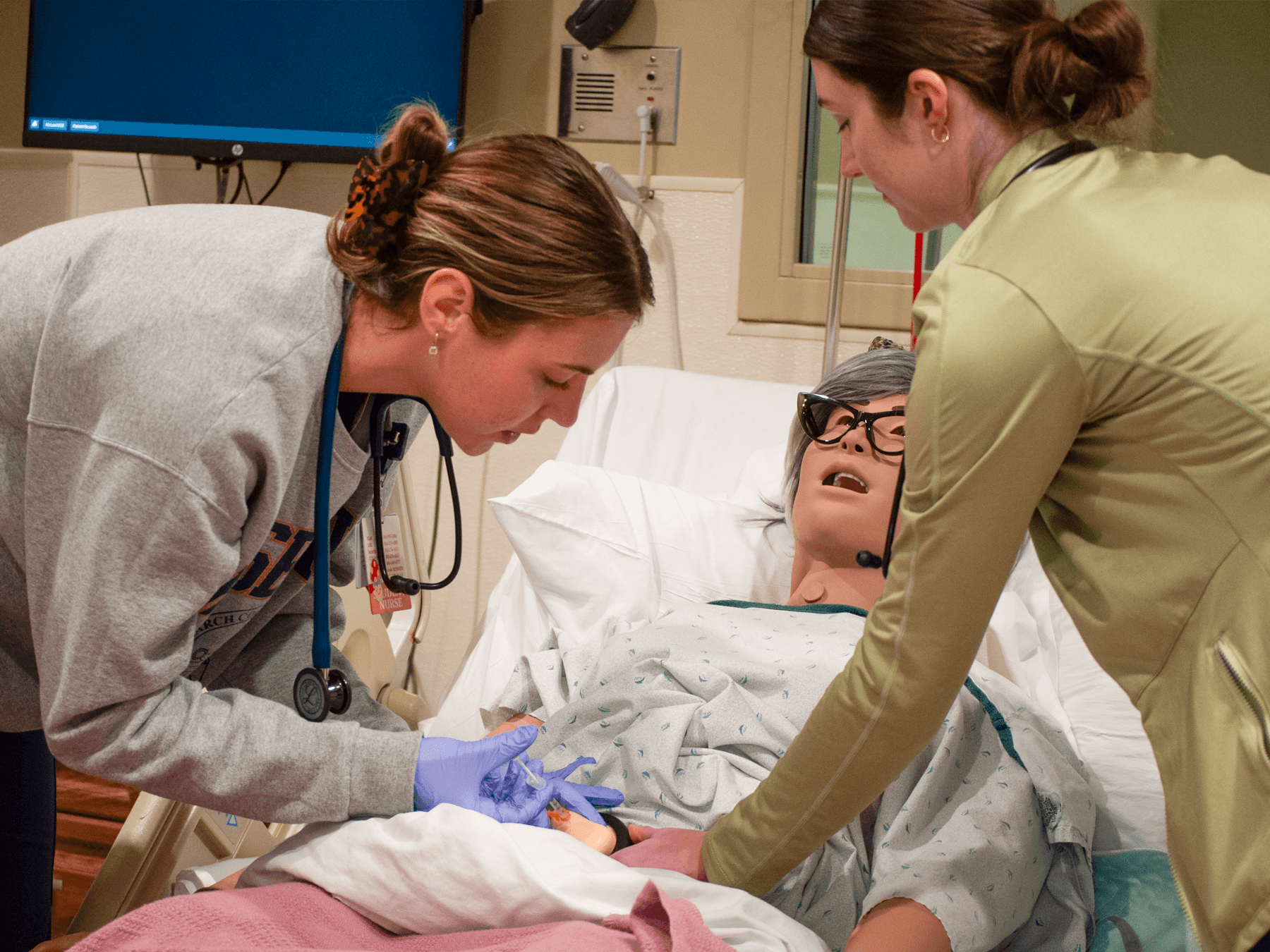 Nursing and physical therapy scholarship opportunities at The Research Foundation