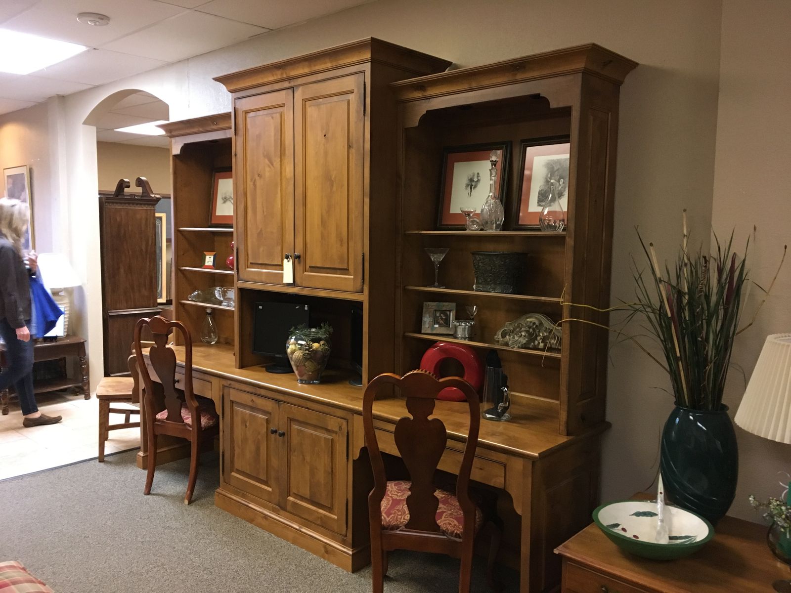 Furniture PickUp EChO ReSale Store Evergreen Christian Outreach