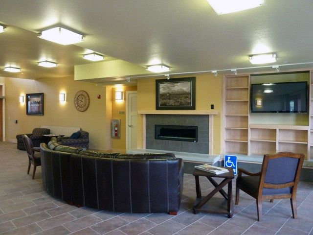 Big Boulder Residence image of common area