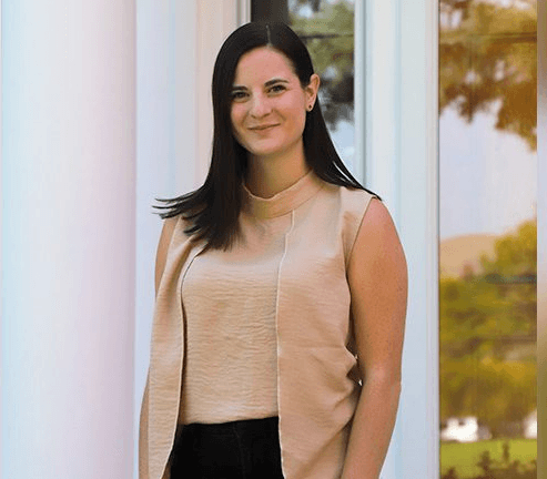 Victoria Pehlke Awarded Sigma Tau Delta Scholarship