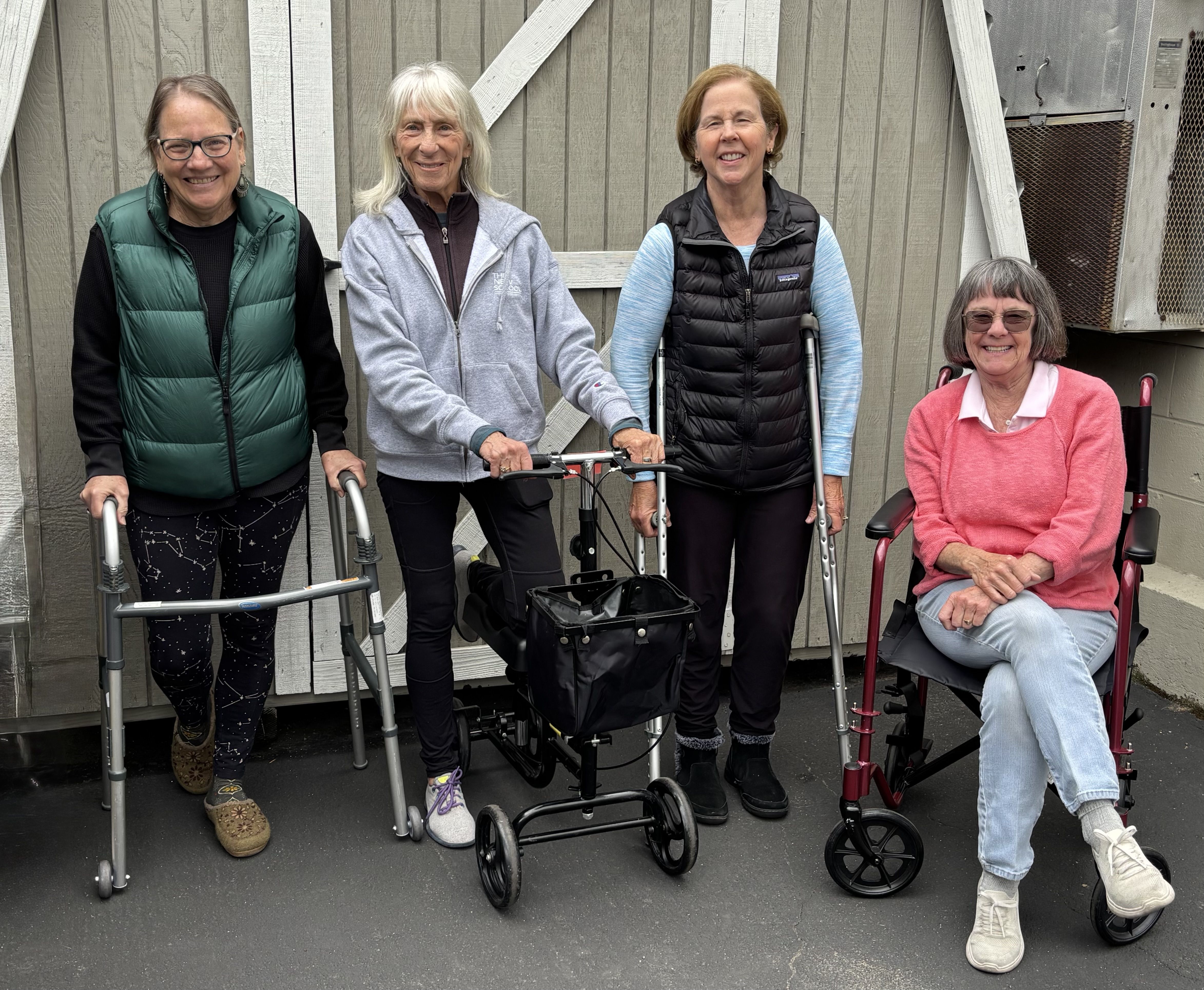 Medical equipment loan program volunteers
