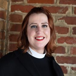Caitlin Frazier, Seminarian