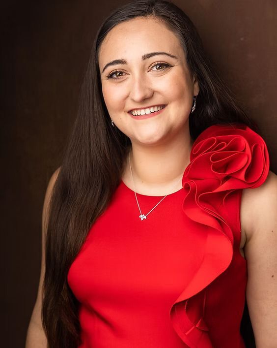 Kristina Costello | Saturday 12-12:45PM 