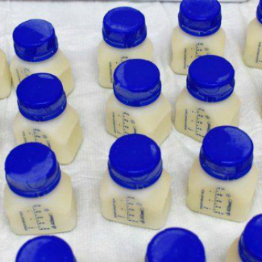 HMBANA Executive Director, Lindsay Groff Discusses the High Demand for Donor Milk with Marketplace.org!