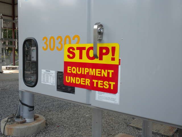 Stop: Equipment Under Test Magnet