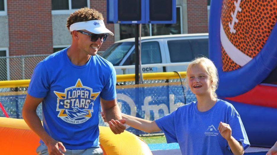 Inaugural Loper Stars event brings UNK athletes, people with disabilities together