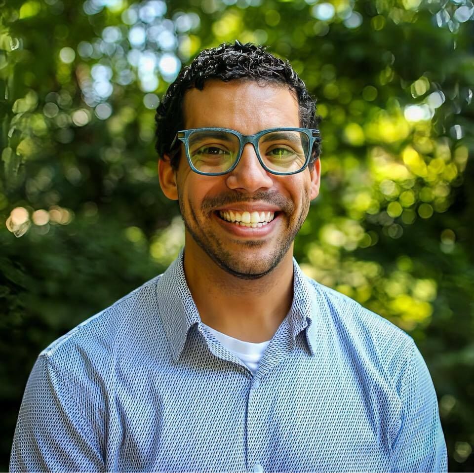 Rev. Kris Sledge