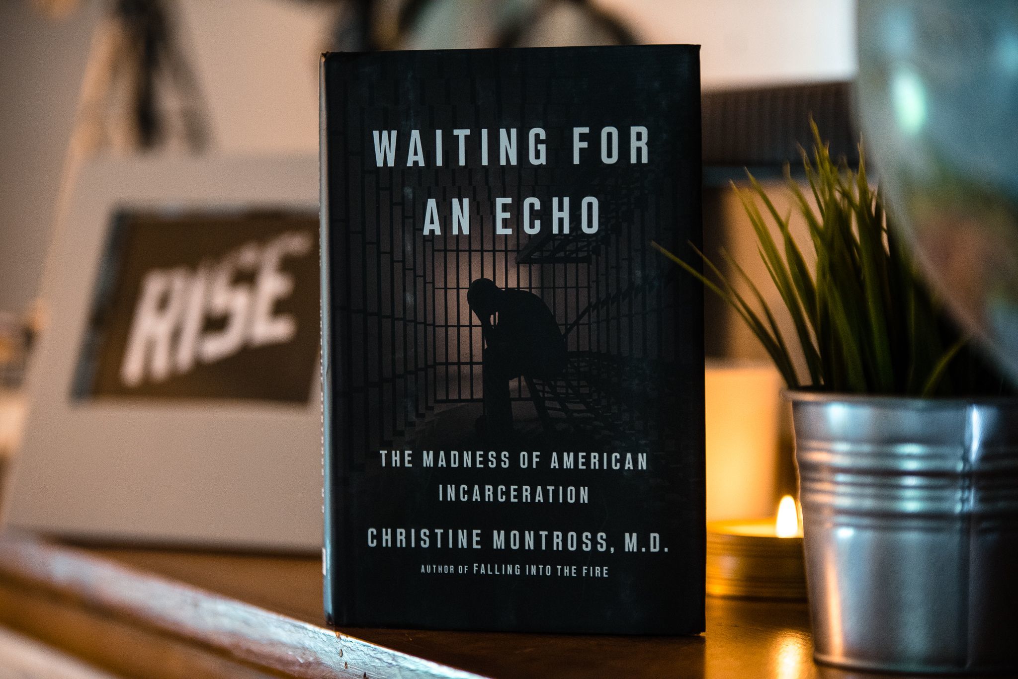 2021: Q4 Waiting for an Echo