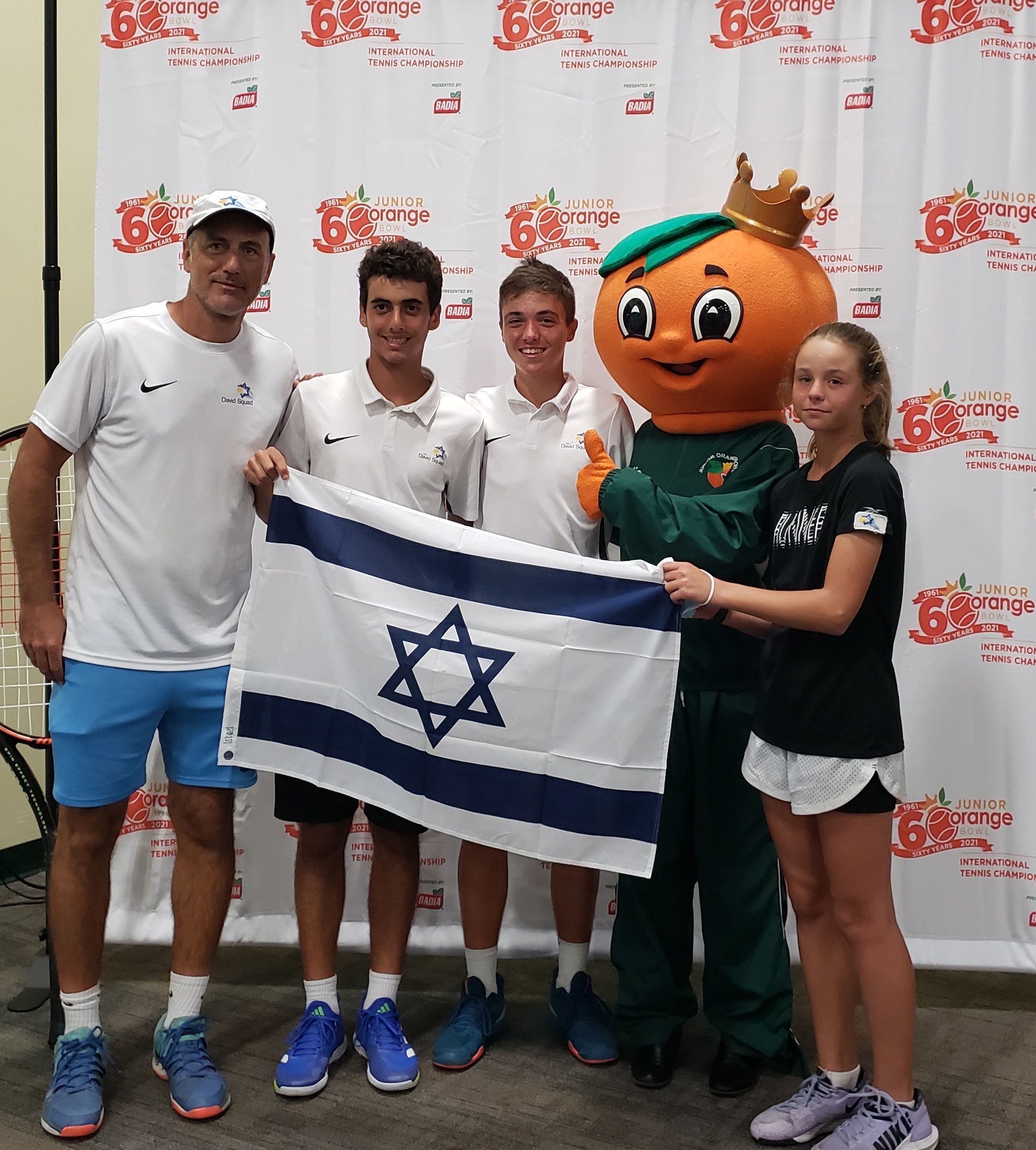 The Best Young Junior Tennis Players Check in for Championship