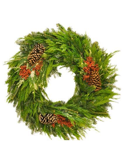 24" Classic Wreath 