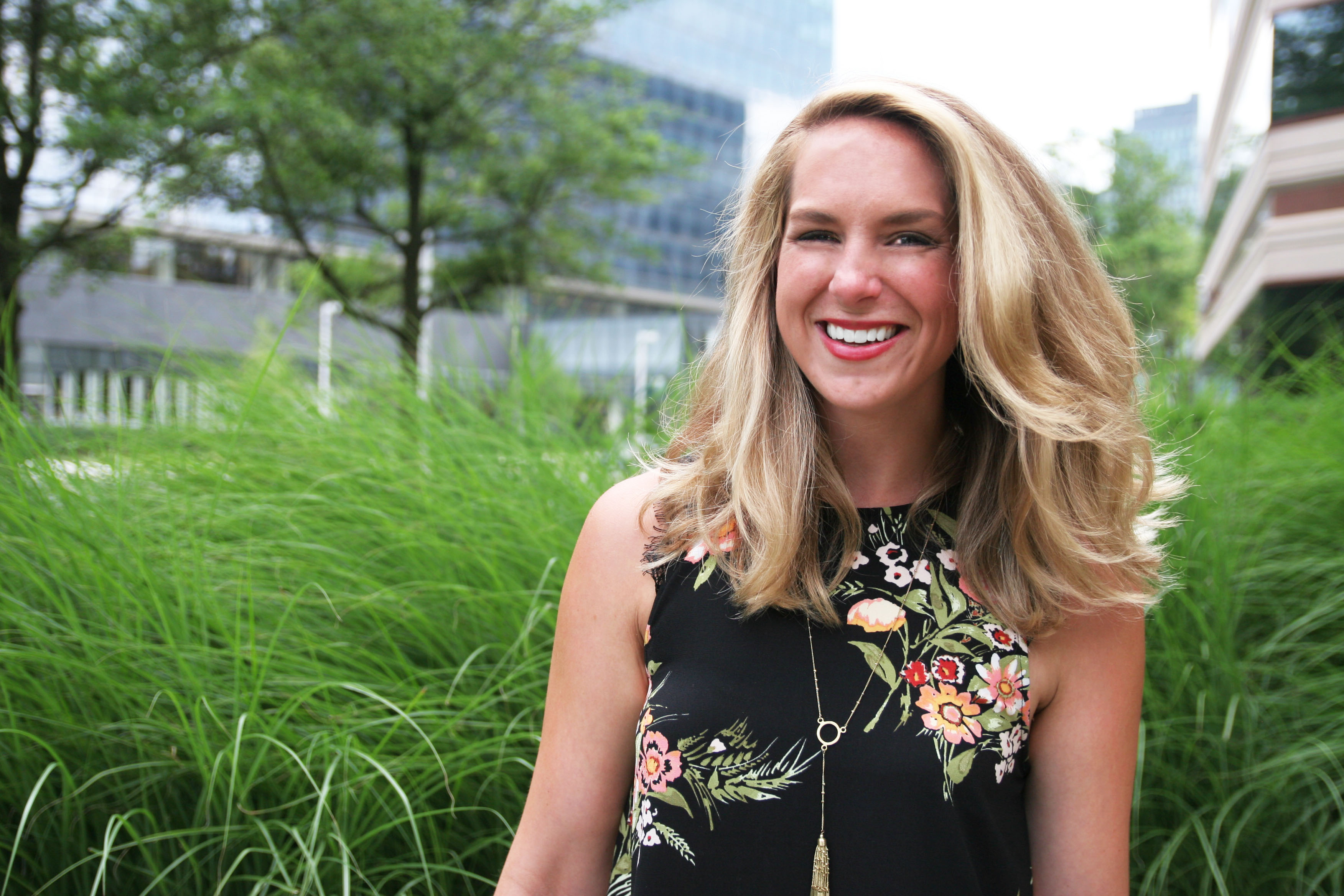 Signature Speaker Program | Lizzie Bontrager, Capital One Bank - Engaging Design for the Dull Stuff