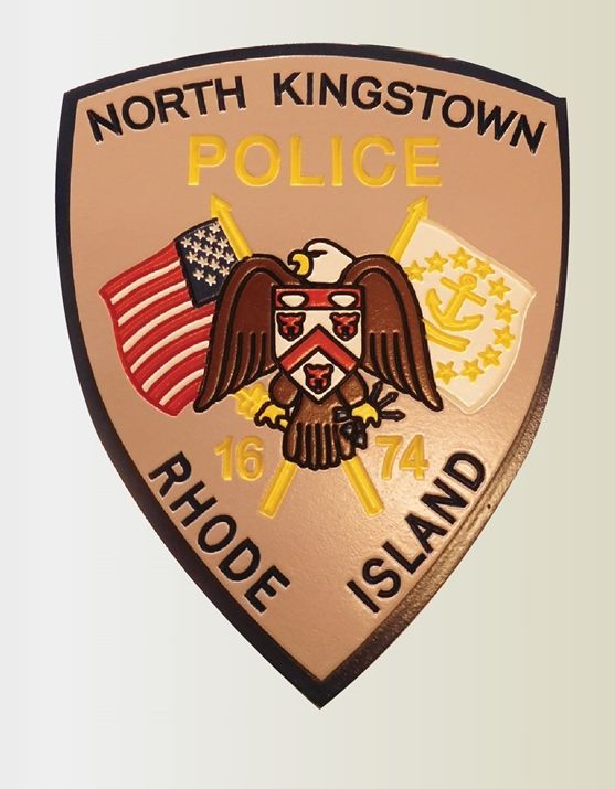 PP-2390 - Engraved Wall Plaque of the Shoulder Patch of the North Kingston Police, Rhode Island,  Artist Painted