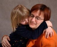 The Kennedy Center, Mom & Daughter, Hugging, Giving