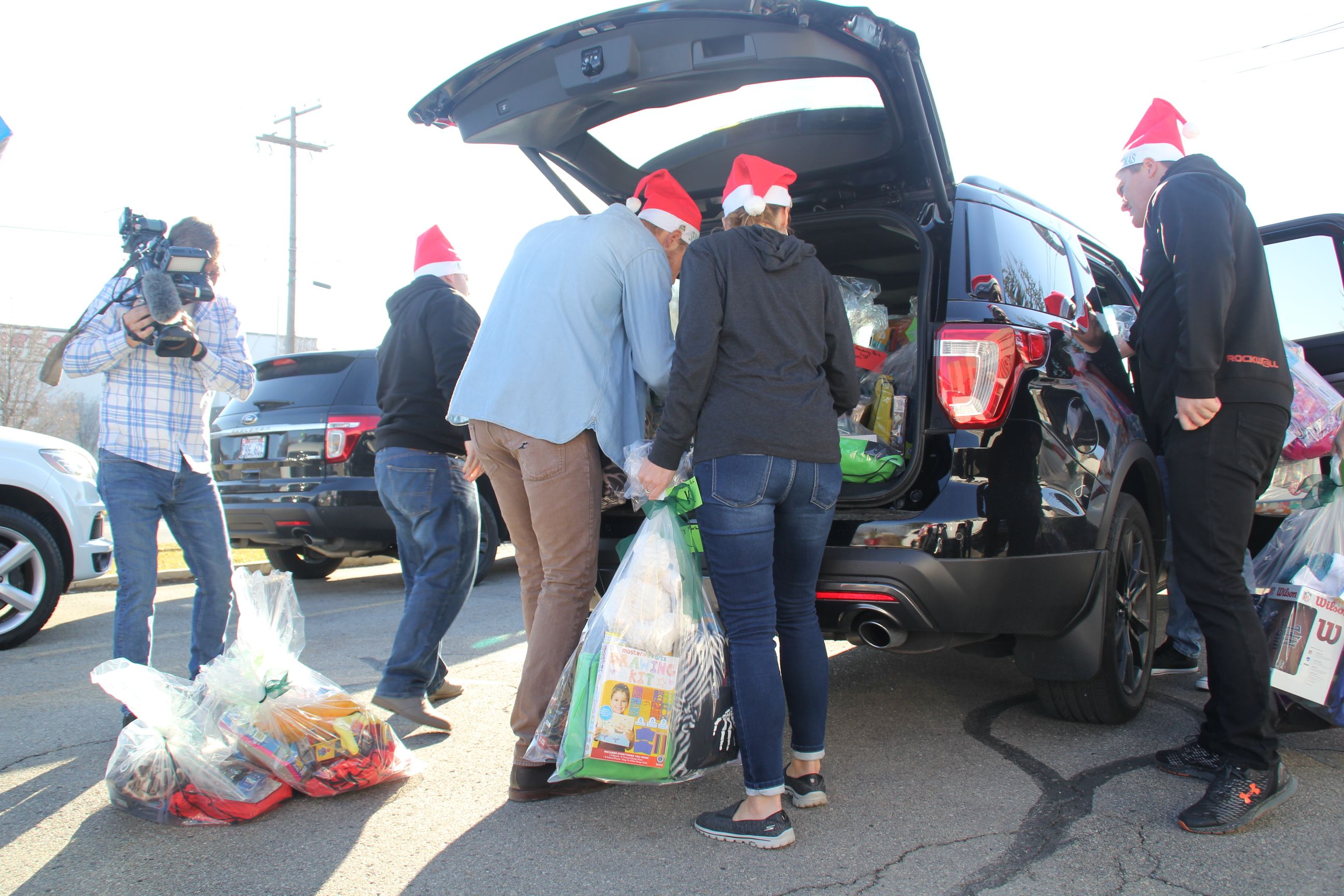 ABC 4 News: Volunteers Gather Gifts for Students in Need