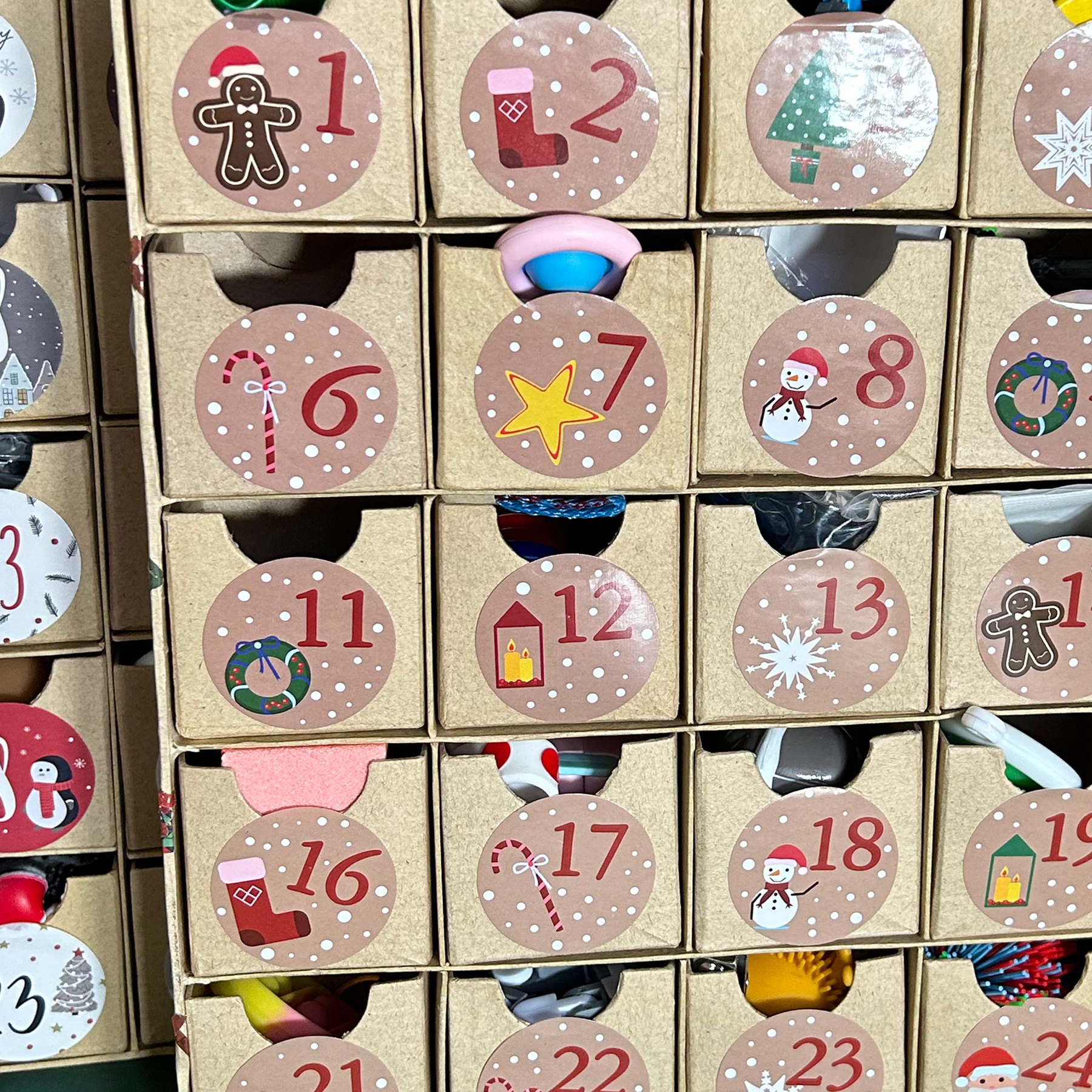 Extremely Exclusive Skin Picking Management Advent Calendar