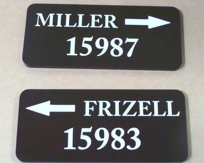 I18898 - Name and Number Address Signs