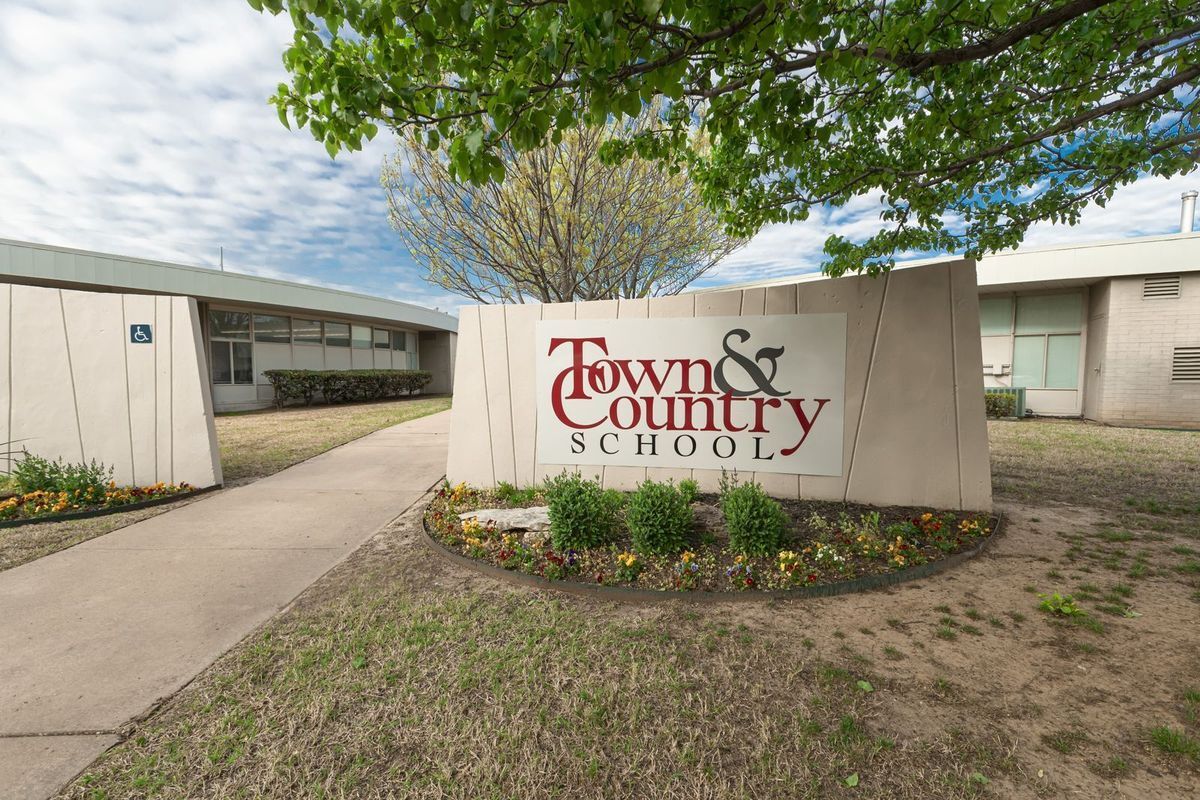 Upper School ParentTeacher League Get Involved Town & Country School