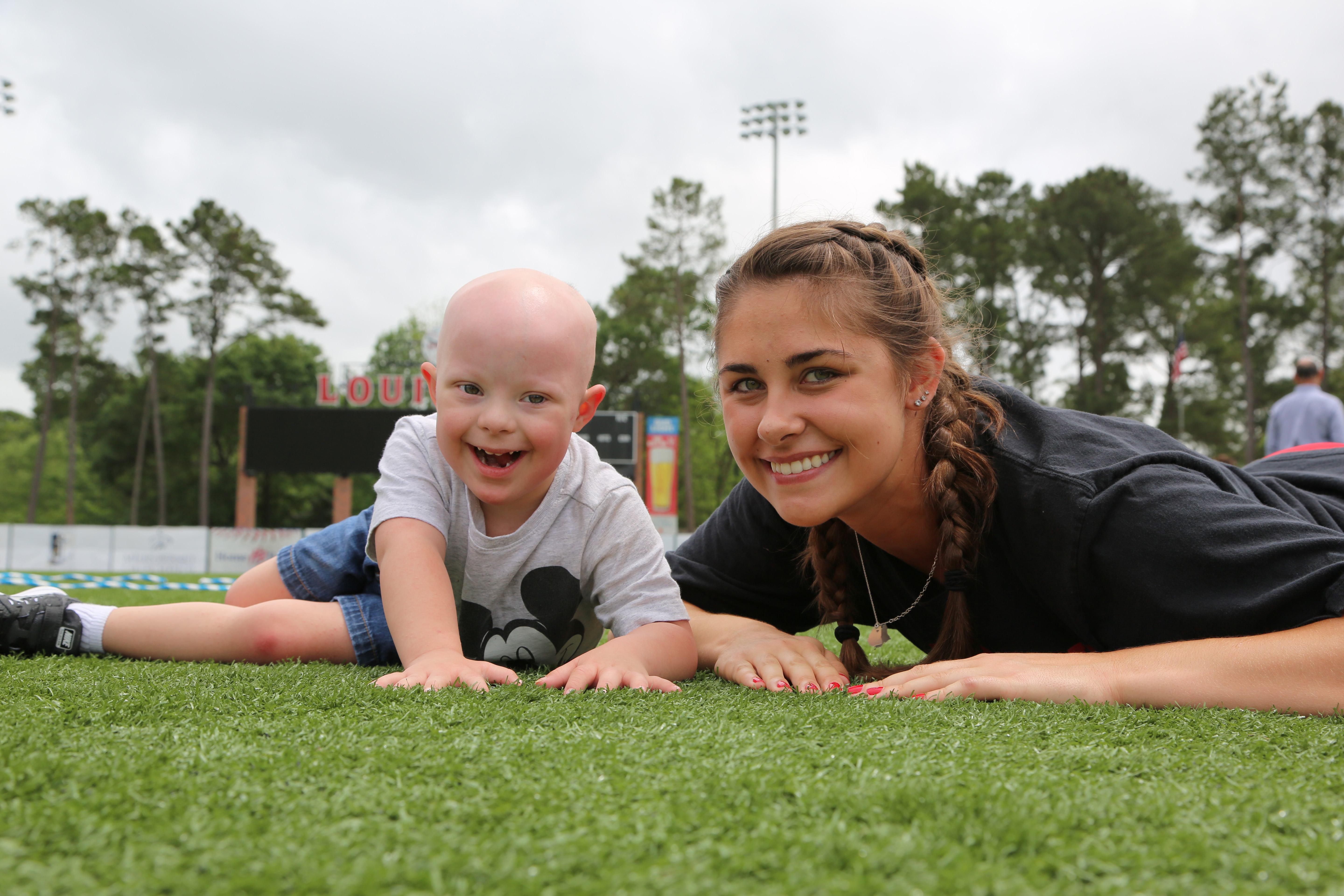 Reasons Kids Should Start Volunteering Young