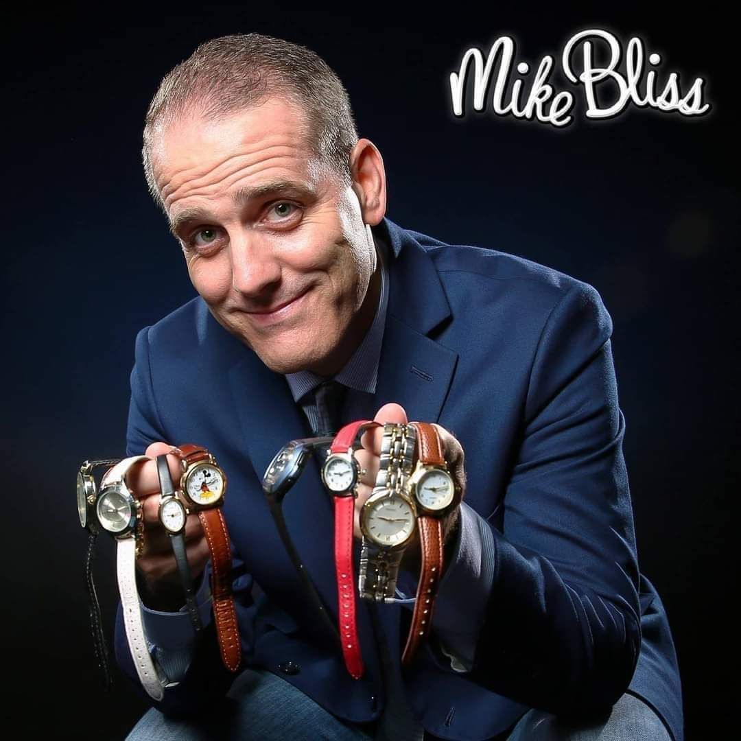 Master of Variety Comedy Magician Mike Bliss