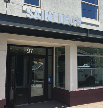 Exterior Dimensional Letters on Rail