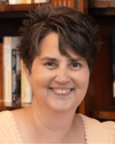 Laura Vitelli (she/her)