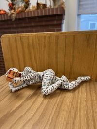 Shelf Sitter Reading a Book (1)