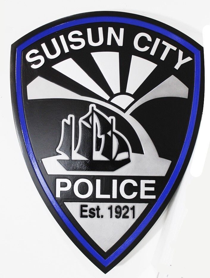 PP-2422 -  Carved 2.5-D Raised Relief Aluminum Plated HDU Plaque of the Shoulder Patch of a Police Officer of Suisun City, California