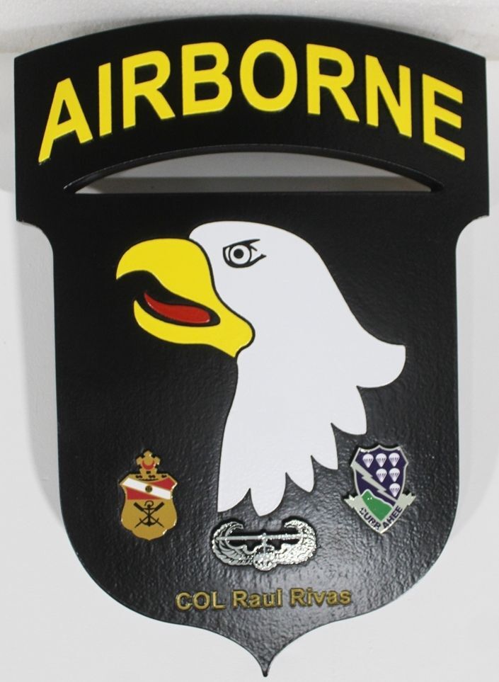MP-1590 - Carved Plaque of the Insignia of the 101st  Airborne  Division of the US Army,  "The Screaming Eagles", 2.5-D  Artist Painted