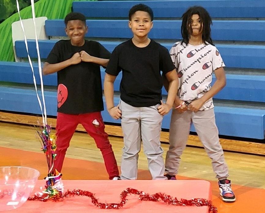 14 Altruistic Ways to Celebrate Valentine’s Day