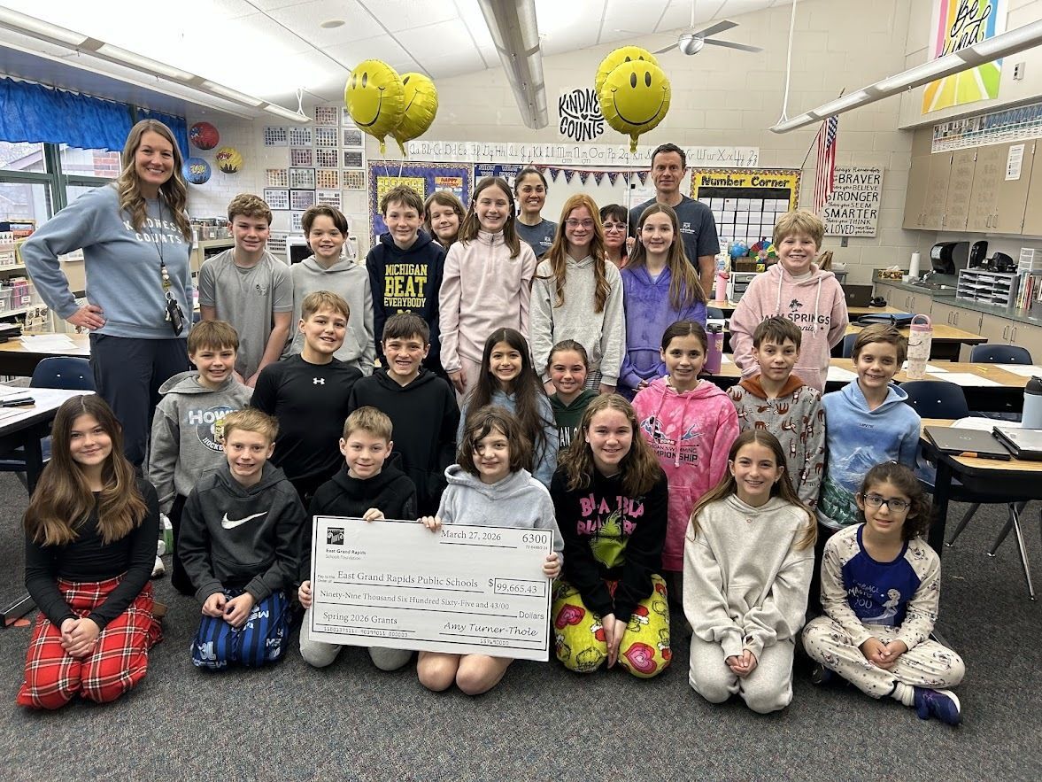 Foundation Funds Nearly $100,000 in Spring Grants