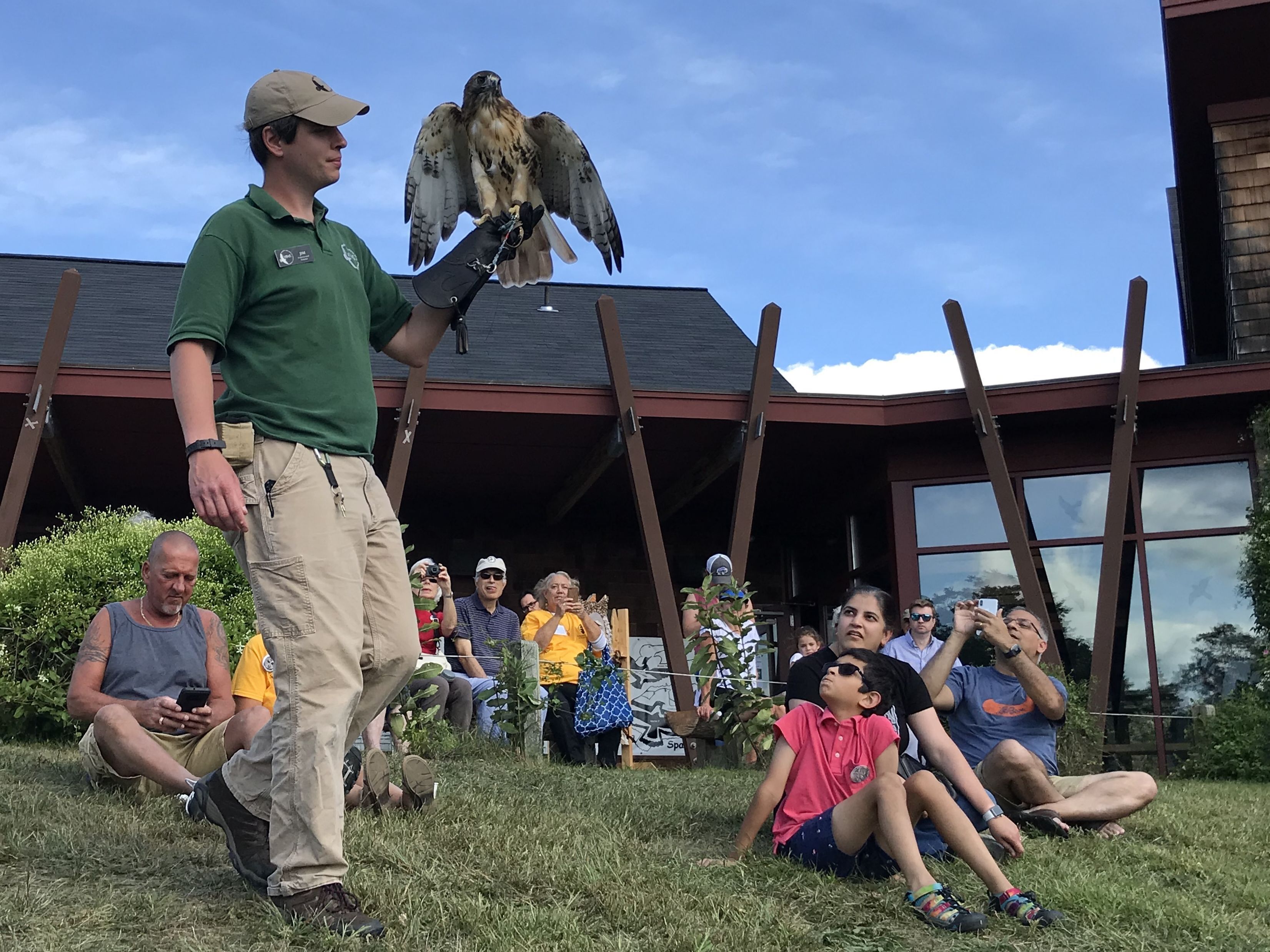VINS presenting hawk at Raptor Weekend
