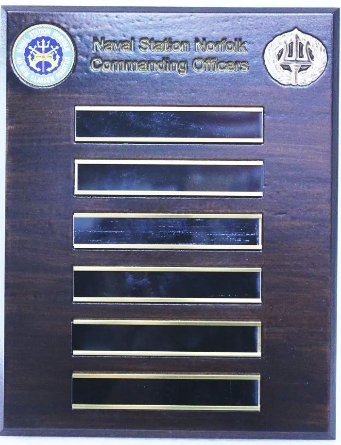 SA6165 - Carved Oak Award Board Listing Previous Commanding Officers of the Naval Station Norfolk,  US Navy