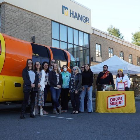 Wienermobile helps distribute Thanksgiving baskets to families in need